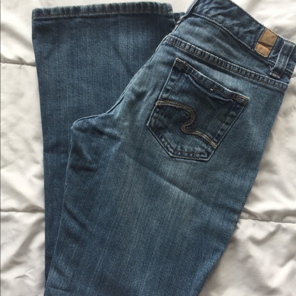Maurice’s jeans.